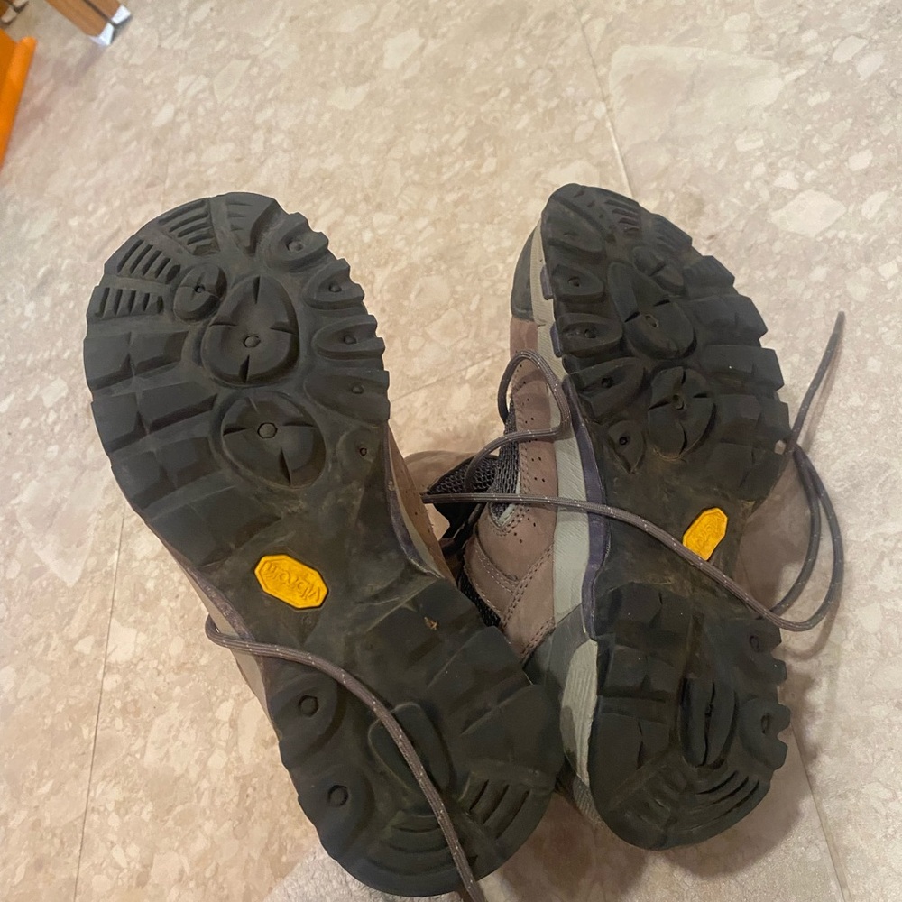 Vasque Women's Brown and Pink Hiking Shoes - Picture 5 of 5